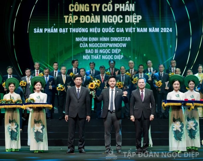 Tập đoàn Ngọc Diệp vinh dự nhận giải “Thương hiệu Quốc gia năm 2024” lần thứ 4 liên tiếp với 4 dòng sản phẩm mũi nhọn