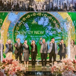 Cùng nhìn lại Lễ tổng kết cuối năm 2025 & Tri ân Cán bộ, Công nhân viên đồng hành 30 năm cùng Tập đoàn Ngọc Diệp đầy cảm xúc của khối Nhà máy